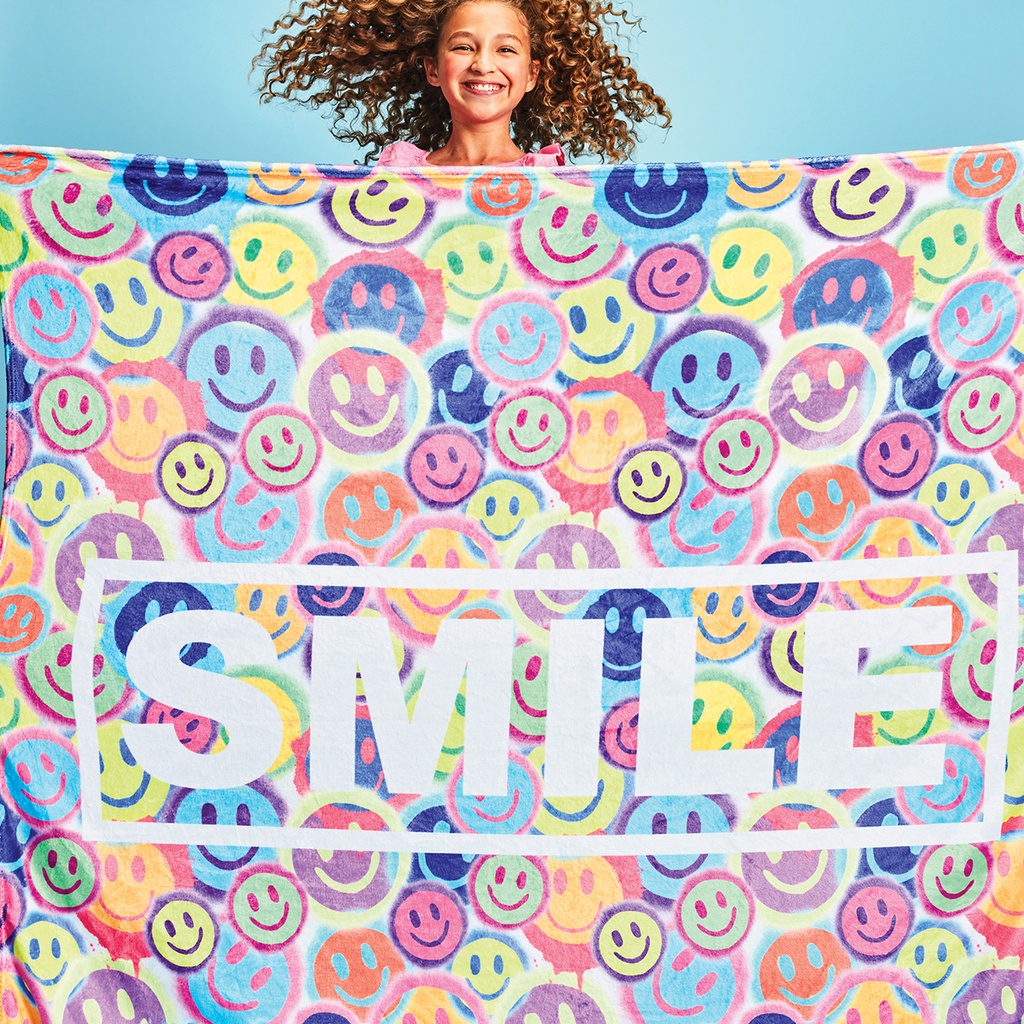 Spray Paint Smiles Plush Blanket Iscream